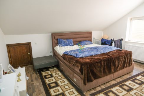 Prodaja petosobna kuća 450m2, Trebješko naselje, Nikšić-1009