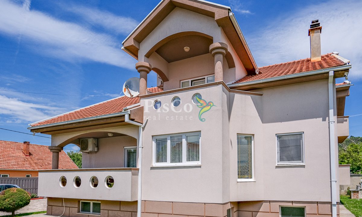 Prodaja petosobna kuća 450m2, Trebješko naselje, Nikšić-1041