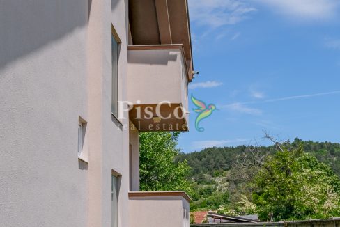 Prodaja petosobna kuća 450m2, Trebješko naselje, Nikšić-1042