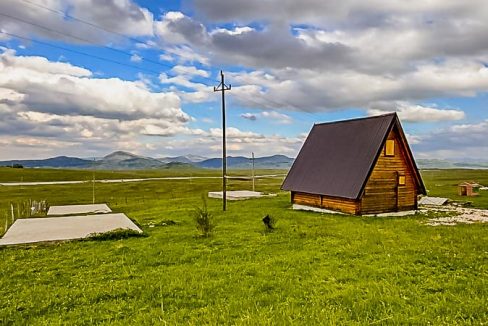 Prodaja, plac, Žabljak -3