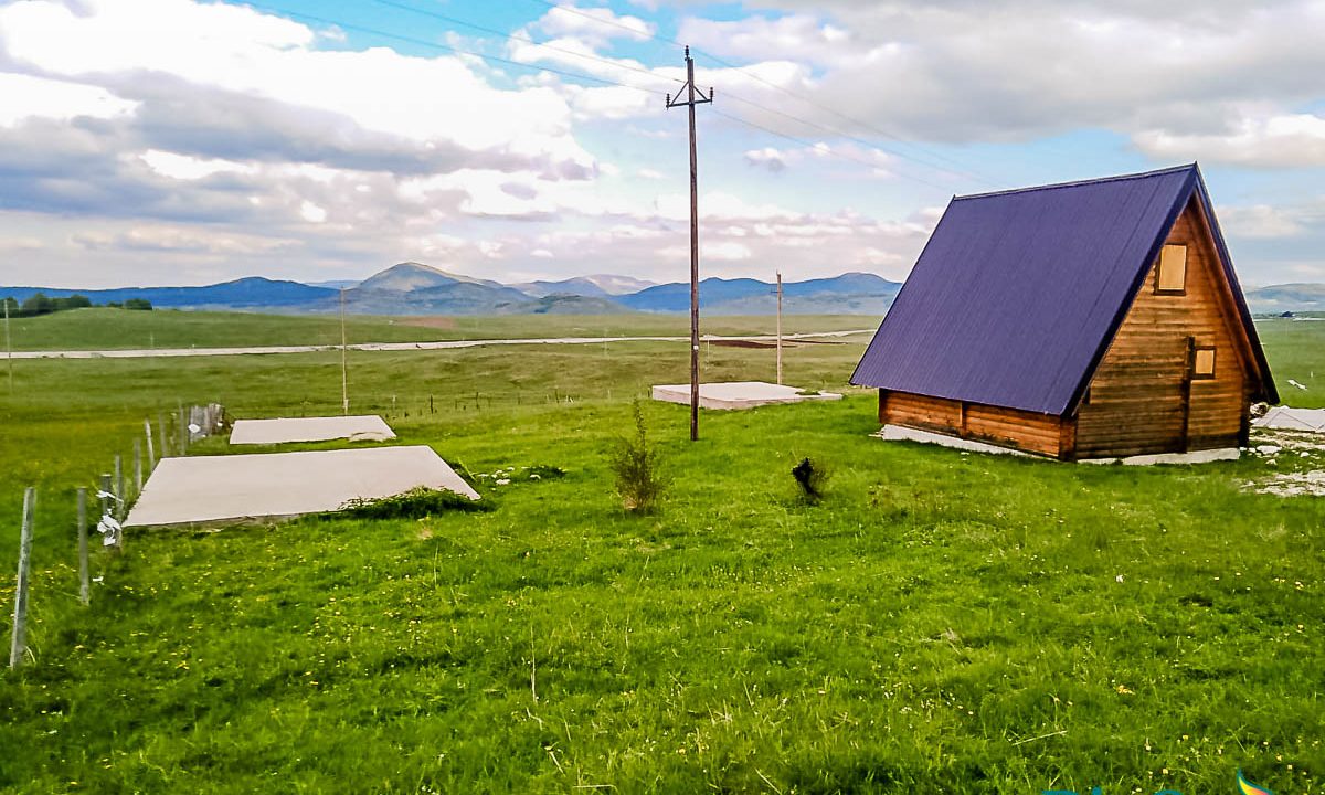 Prodaja, plac, Žabljak -4