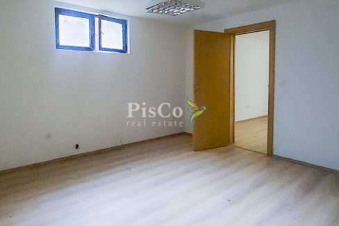 Prodaja poslovni prostor Lepa kata, 64m2, Podgorica-117