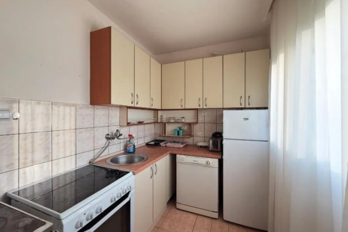 d2152417-044b-4871-aeab-d3ece2aed83b-lg