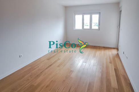 dvosoban central point izdavanje (3 of 9)