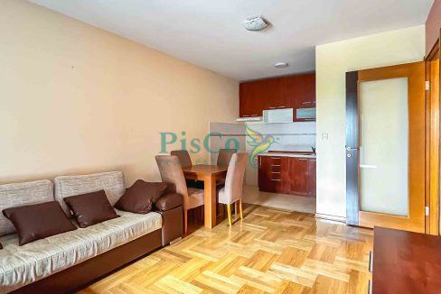 poslovni iza hrama-11