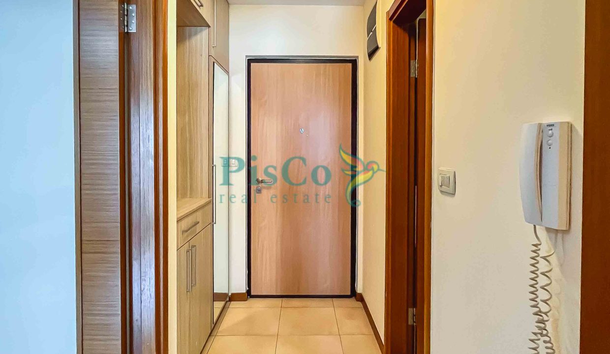 poslovni iza hrama-2