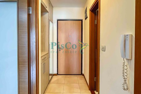 poslovni iza hrama-2