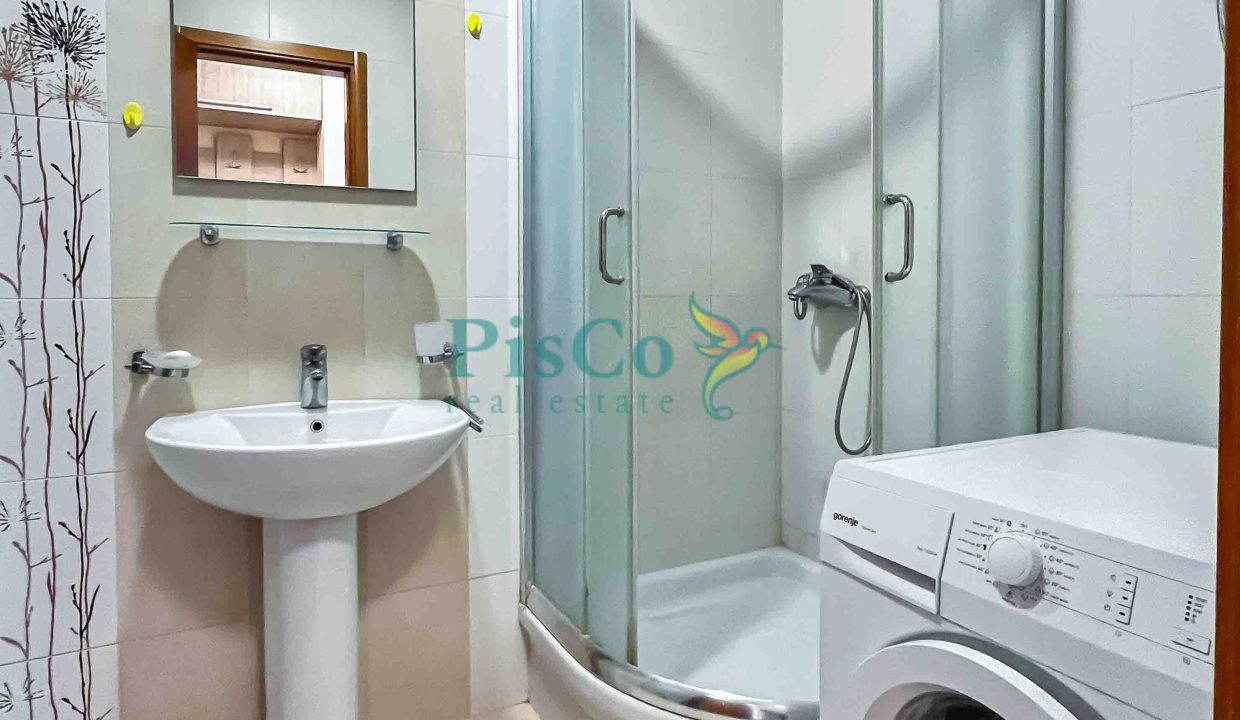 poslovni iza hrama-5