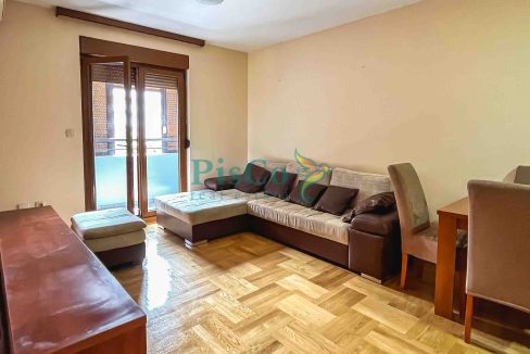 poslovni iza hrama-7