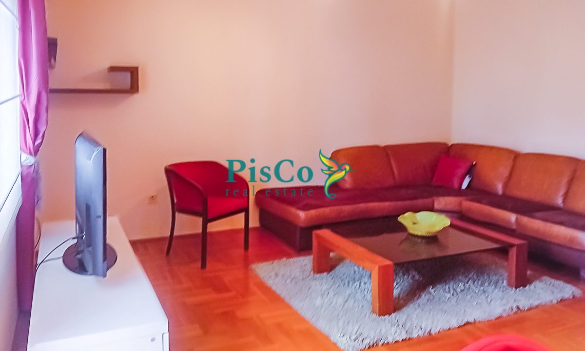 stari jednosoban izdavanje 73m2 (8 of 16)