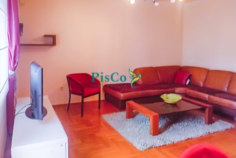 stari jednosoban izdavanje 73m2 (8 of 16)