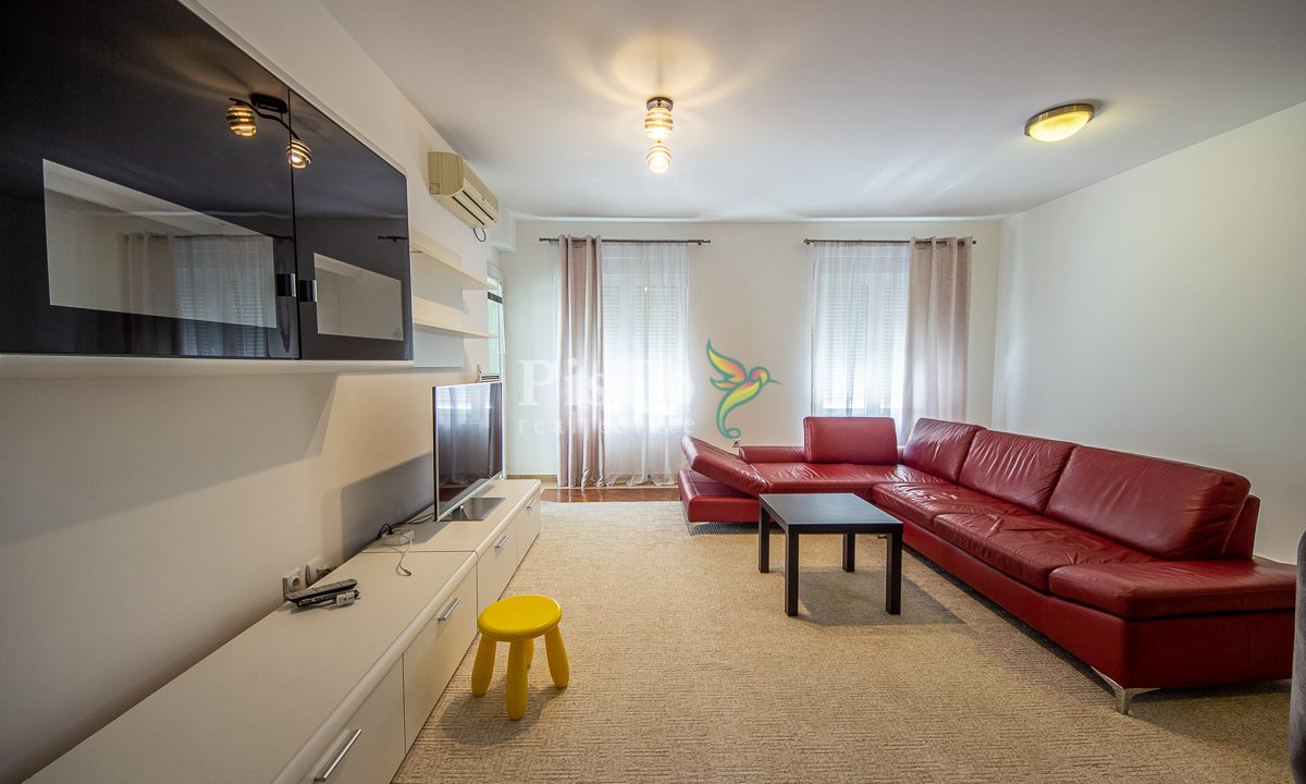 Izdavanje, dvosoban stan, 67m², Ljubović, Podgorica-