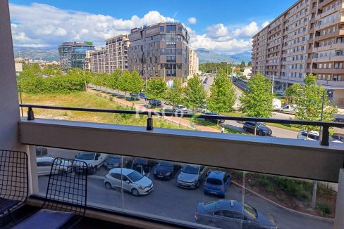 Izdavanje dvosoban stan Master kvart, 69m², Podgorica-611