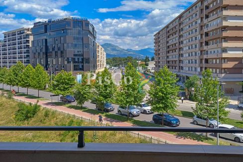 Izdavanje dvosoban stan Master kvart, 69m², Podgorica-862