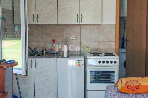 Izdavanje garsonjera, 25m², Tološi, Podgorica-896