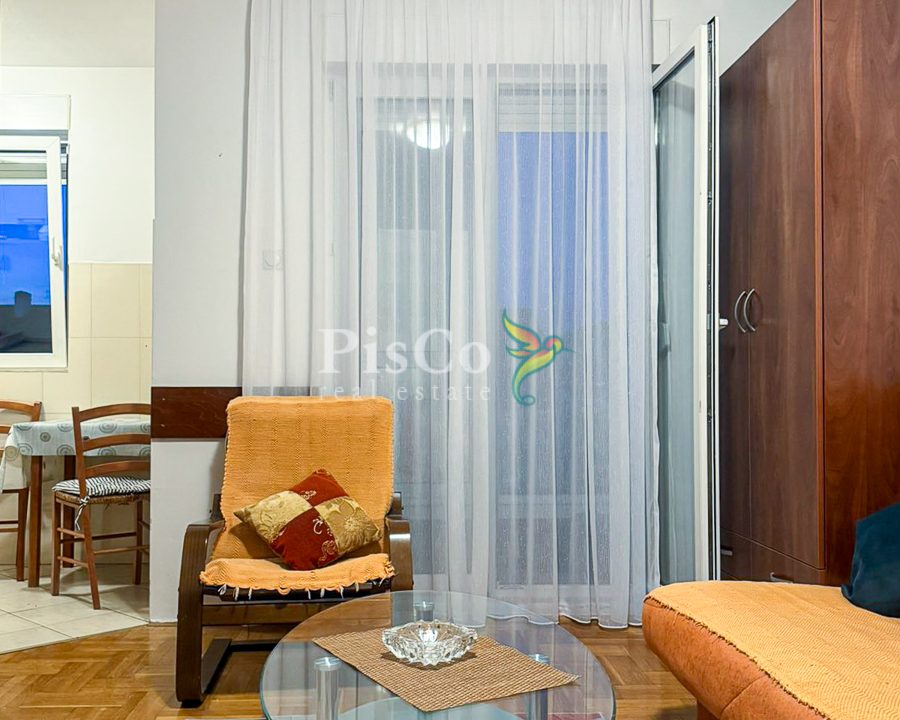 Izdavanje garsonjera, 29m², Podgorica, Zabjelo-094