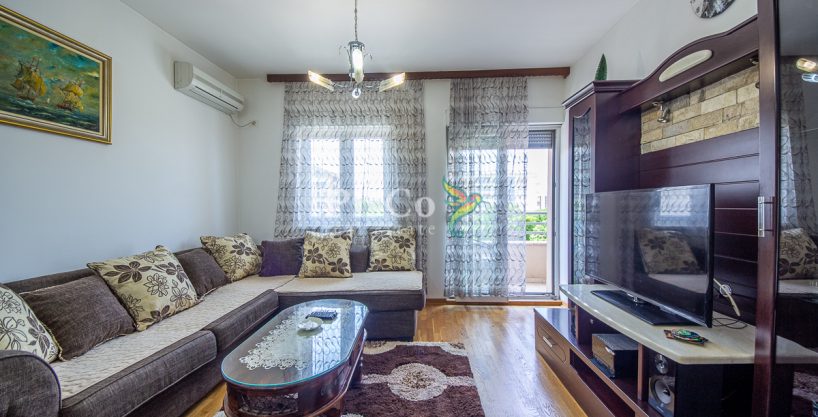 Izdavanje, jednosoban stan, 52m², City kvart, Podgorica