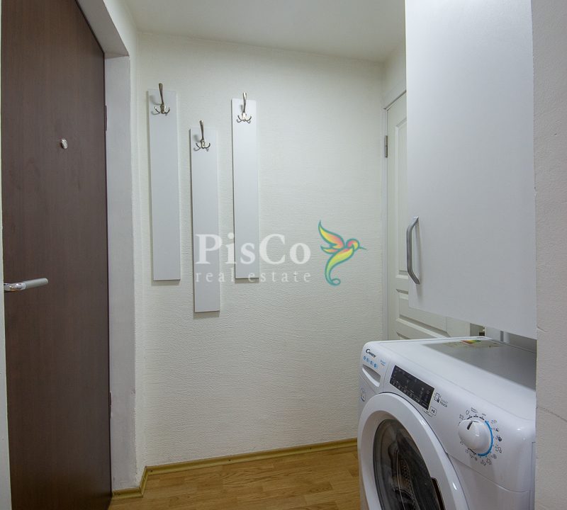 Izdavanje jednosoban stan u centru Podgorice, 59m2, Trg Nezavisnosti-2170