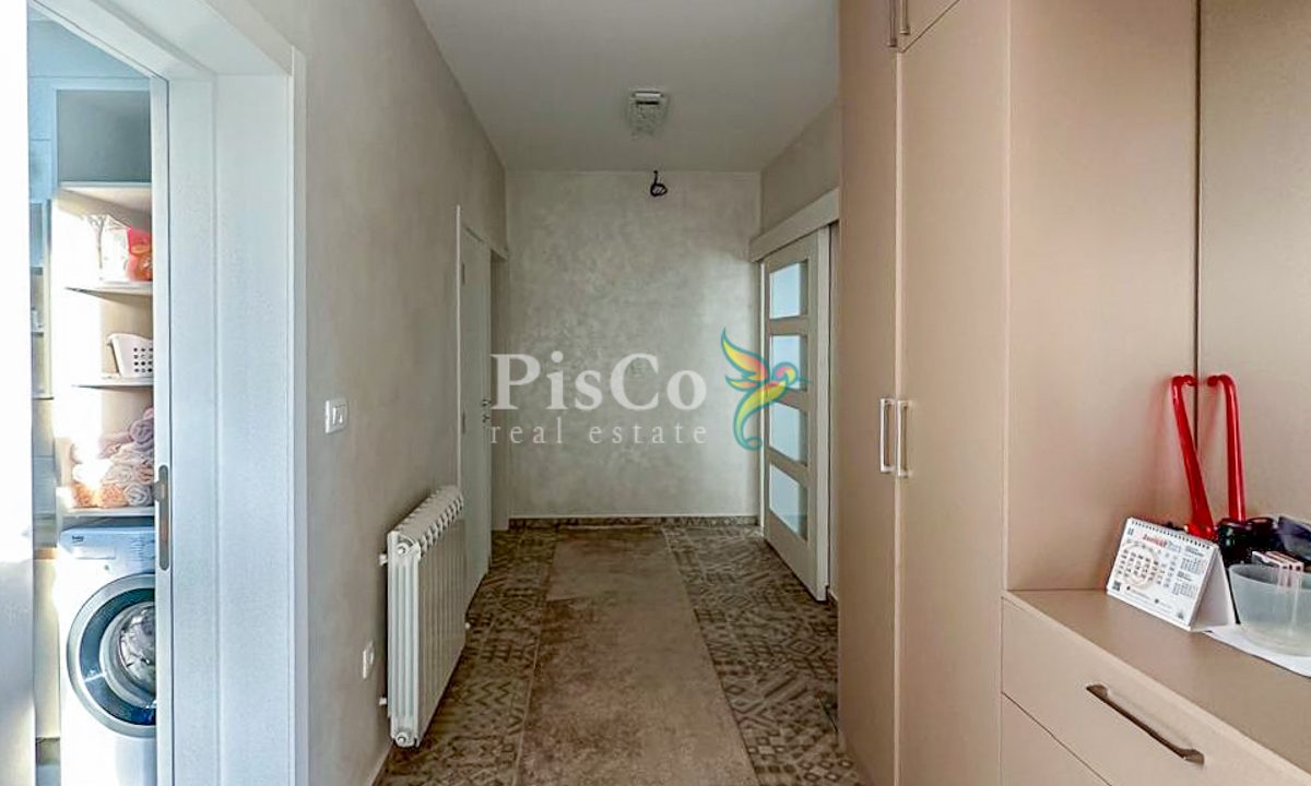 Izdavanje, kuća, 200m², Zelenika – Herceg Novi-028