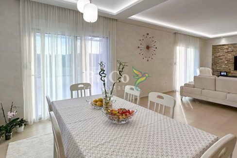 Izdavanje, kuća, 200m², Zelenika – Herceg Novi-494