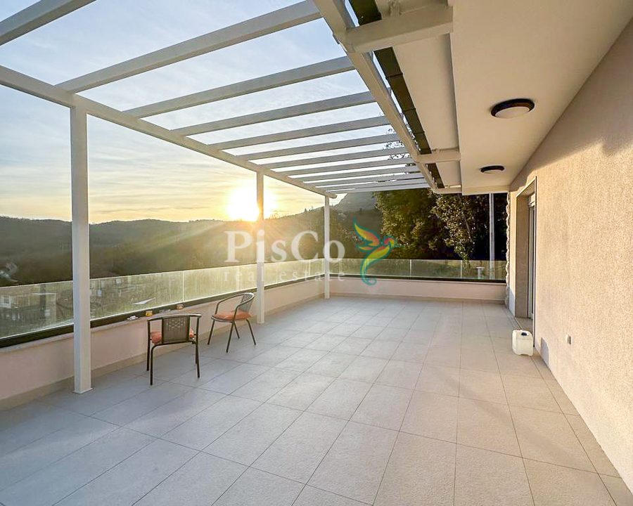 Izdavanje, kuća, 200m², Zelenika – Herceg Novi-578