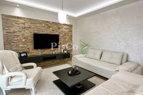 Izdavanje, kuća, 200m², Zelenika – Herceg Novi-855