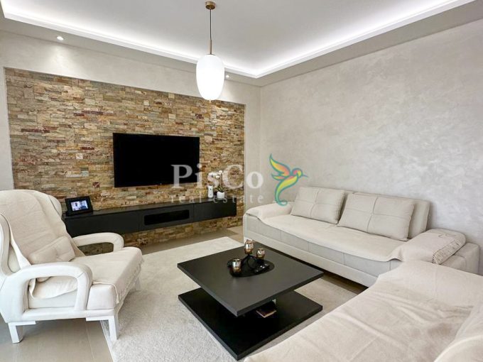 Izdavanje kuca 200m² Zelenika – Herceg Novi 855