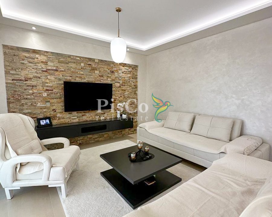 Izdavanje, kuća, 200m², Zelenika – Herceg Novi-855