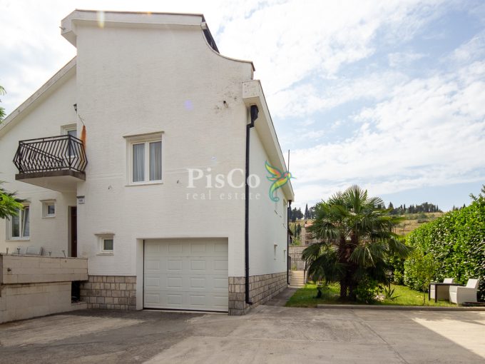 Izdavanje kuca 250m² Zagoric Podgorica 2253