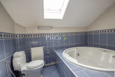 Izdavanje kuća 250m², Zagorič, Podgorica-2276