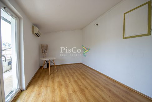 Izdavanje kuća 250m², Zagorič, Podgorica-2279