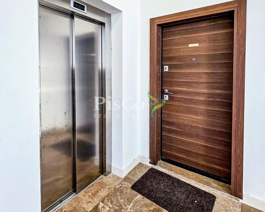 Izdavanje, poslovni prostor – garsonjera, 22m², ulica Baku, Preko Morače, Podgorica-108