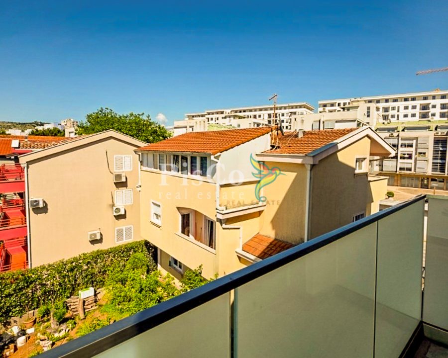 Izdavanje, poslovni prostor – garsonjera, 22m², ulica Baku, Preko Morače, Podgorica-660