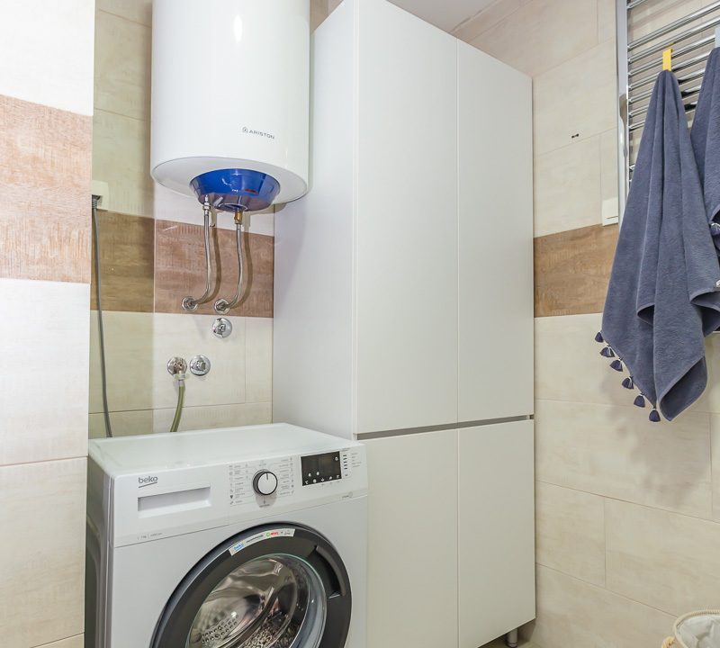 One bedroom apartment for sale Tivat (10)