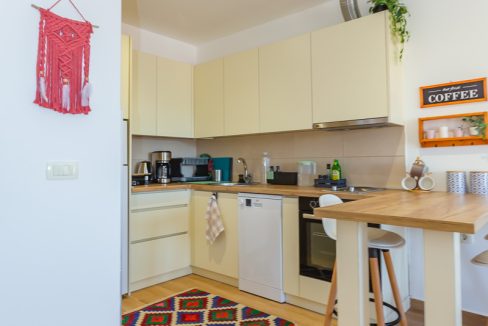 One bedroom apartment for sale Tivat (4)