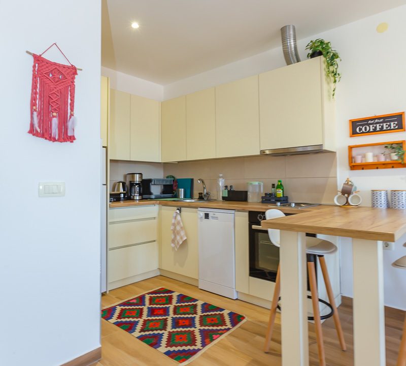 One bedroom apartment for sale Tivat (4)