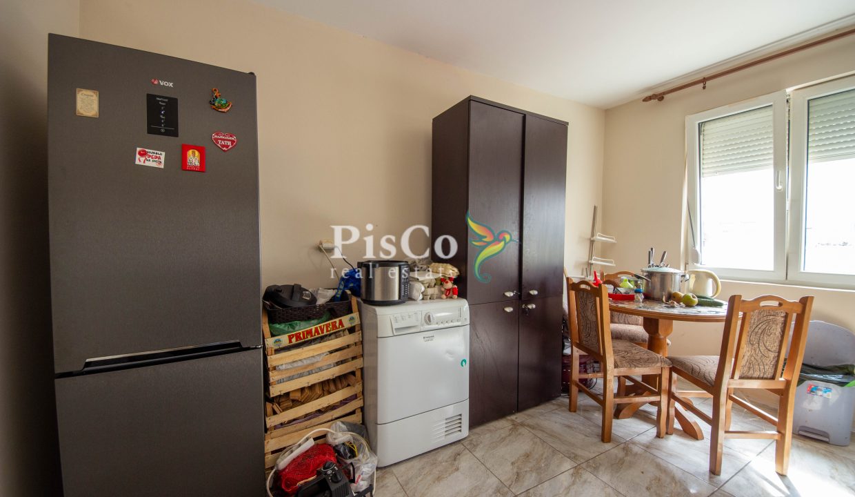 Prodaja, dvosoban stan, 60m2, Niksic, Setaliste Alekse Backovica (4 of 7)