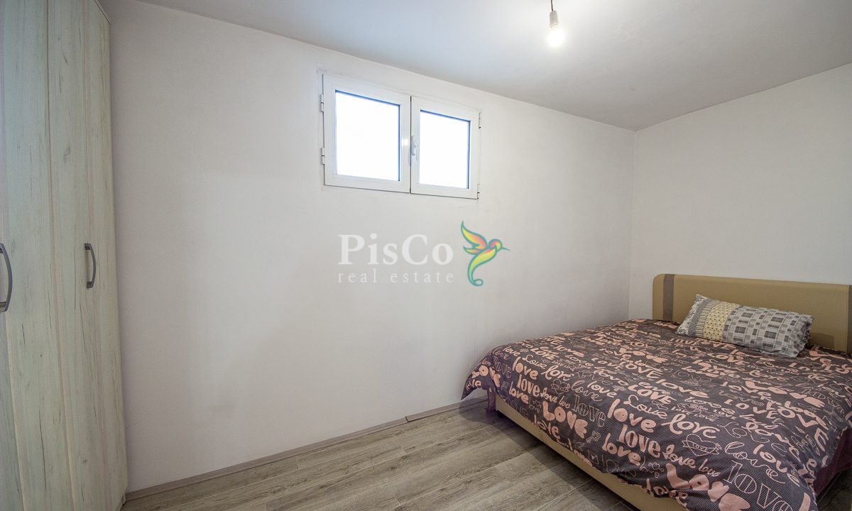 Prodaja, dvosoban stan, 65m2, Nikšić-2005