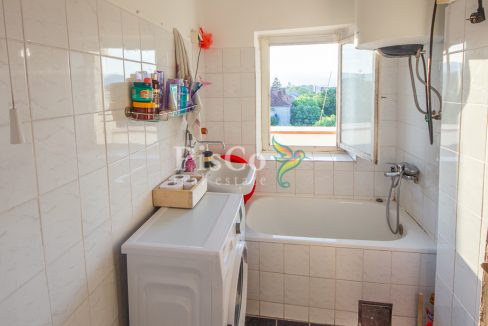 Prodaja, dvosoban stan, 65m2, Nikšić-2012