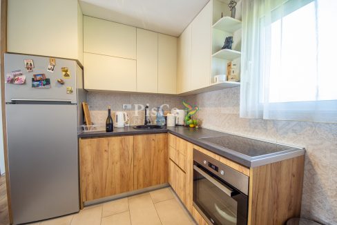 Prodaja dvosobna kuća 75m² sa placem 1600m², Martinići, Danilovgrad-2231