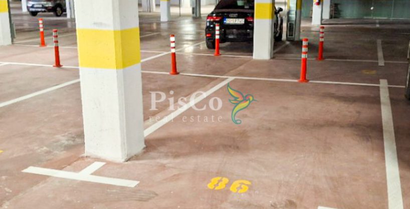 Prodaja garazno mjesto , 13m2, Tuski put, Zabjelo