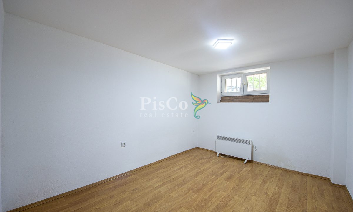 Prodaja manji trosoban stan Centar Podgorice, 57m2-2217