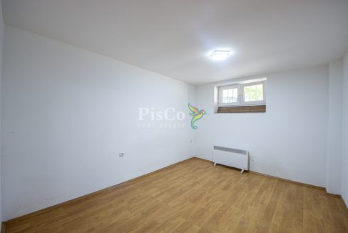 Prodaja manji trosoban stan Centar Podgorice, 57m2-2217