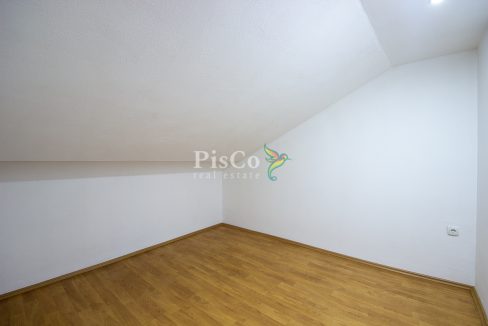 Prodaja manji trosoban stan Centar Podgorice, 57m2-2218