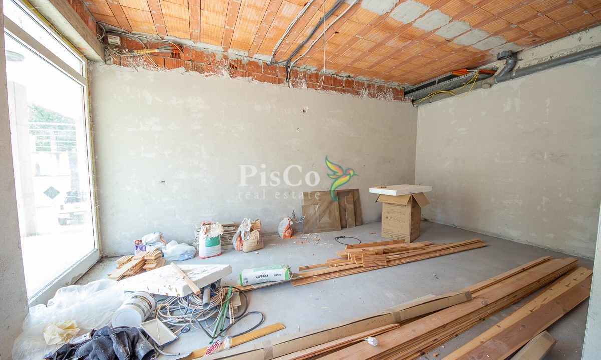 Prodaja, poslovni prostor 87m2. Ljubović, Podgorica-2160