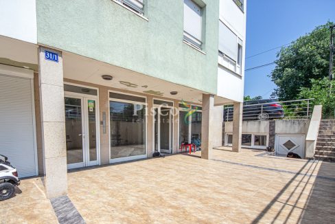 Prodaja, poslovni prostor 87m2. Ljubović, Podgorica-2166