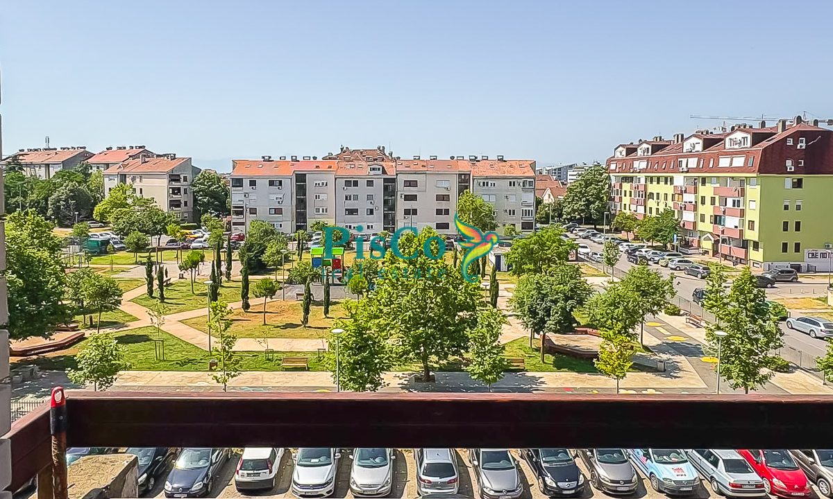 jednosoban stari a izdavanje (2 of 8)