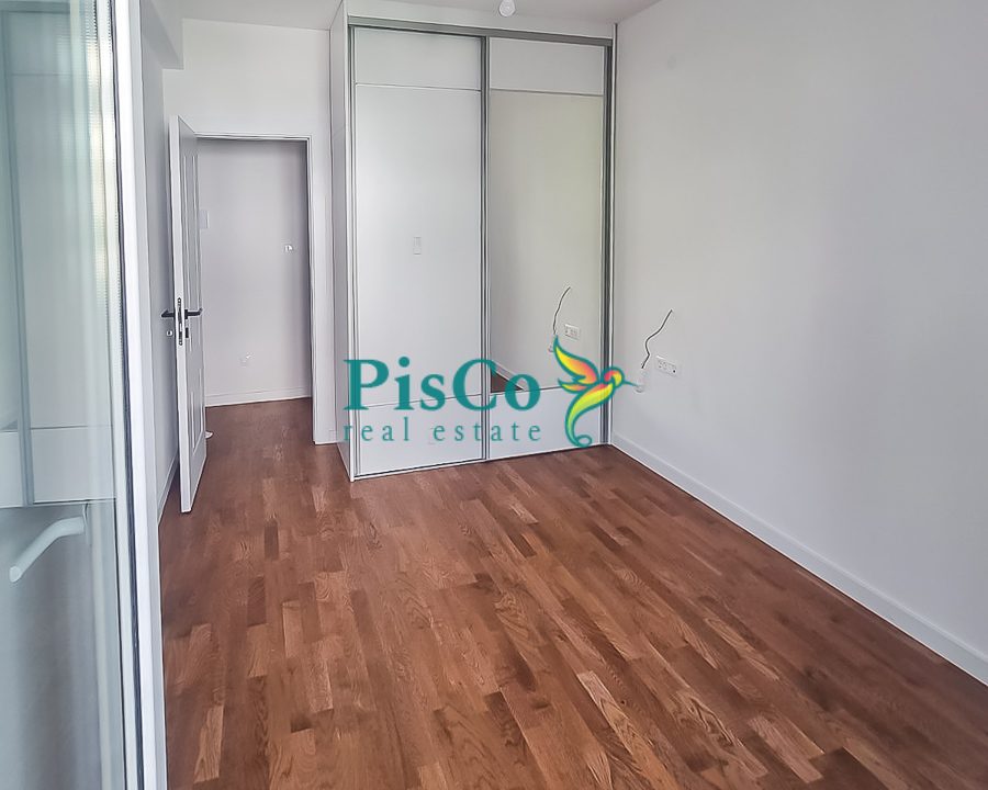 jednosoban stari izdavanje poluprazan (6 of 7)