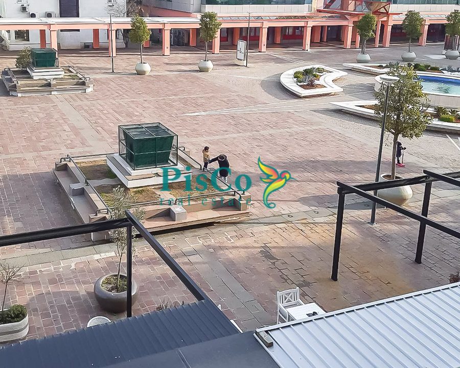 trg vektre izdavanje (4 of 6)