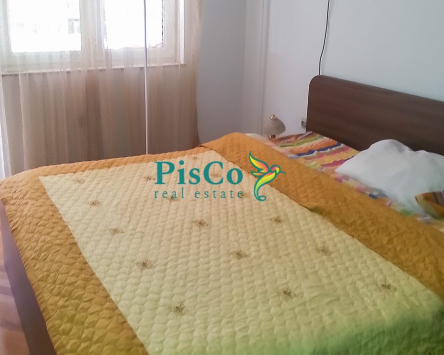 trg vektre izdavanje (5 of 6)